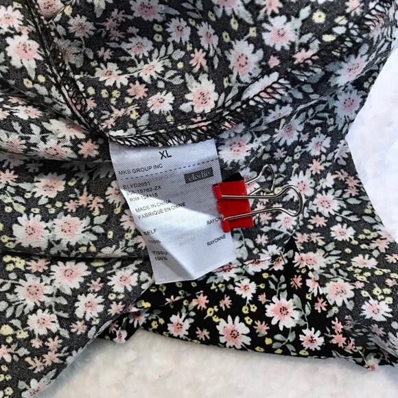 Elodie NWT Floral Wrap Long Sleeves Dress Women Various - Picture 11 of 12